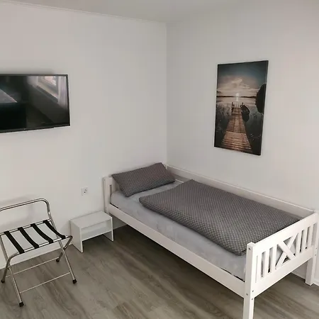 Haus Am Waldrand * וטשאו