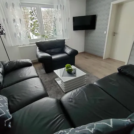 Haus Am Waldrand بيت للعطل