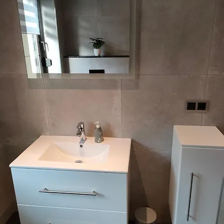 Haus Am Waldrand * וטשאו