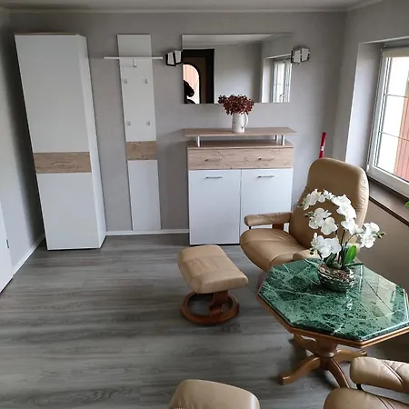Haus Am Waldrand بيت للعطل فتشاو