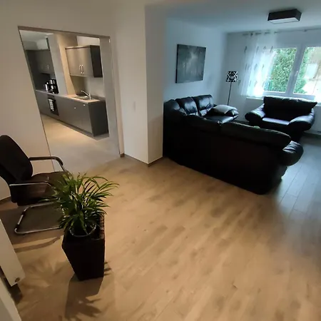 בית נופש Haus Am Waldrand וטשאו